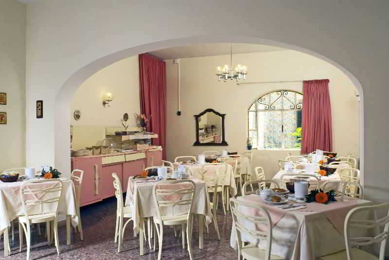 Diana - Beach & 3* Isquia